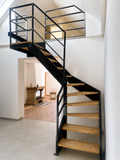Escalier suspendu