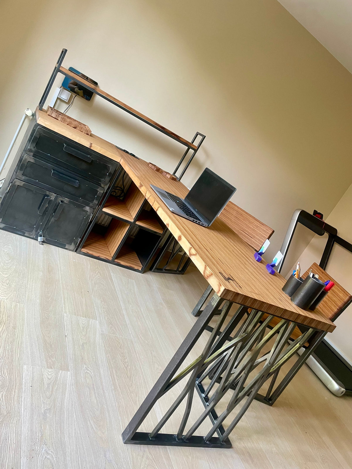 Bureau sur mesure